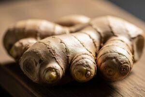 Fungsi Ginger untuk Stamina Pria: Rahasia Akar Pedas yang Gak Banyak Diketahui